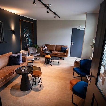 Op10 Logeren Villa Oldenzaal Exteriör bild