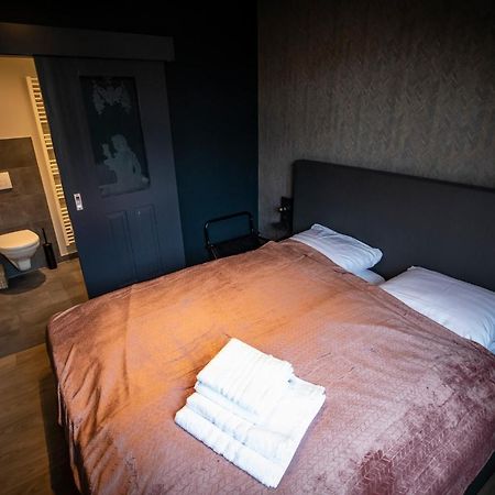 Op10 Logeren Villa Oldenzaal Exteriör bild