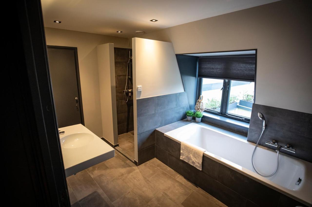 Op10 Logeren Villa Oldenzaal Exteriör bild